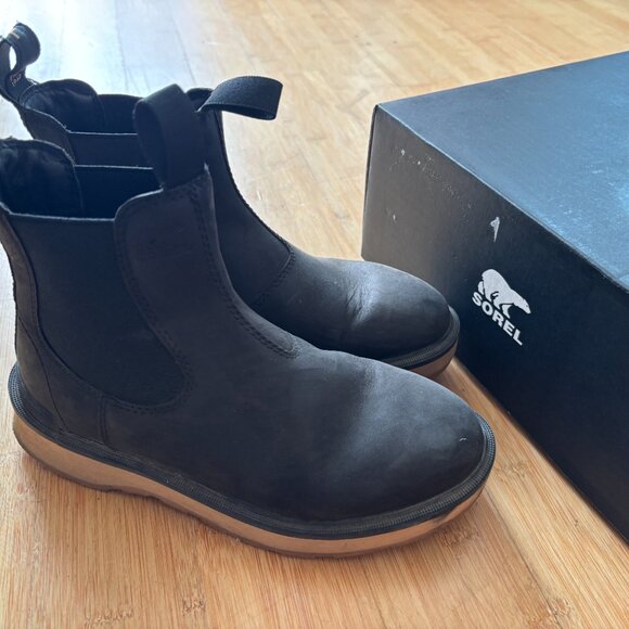 Sorel Chelsea Boots - Picture 13 of 16